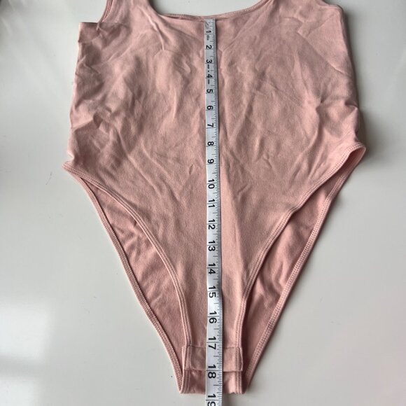 A New Day Light Pink Nylon/Spandex Scoop Neck Bodysuit Womens Size Medium NWOT - Picture 7 of 7